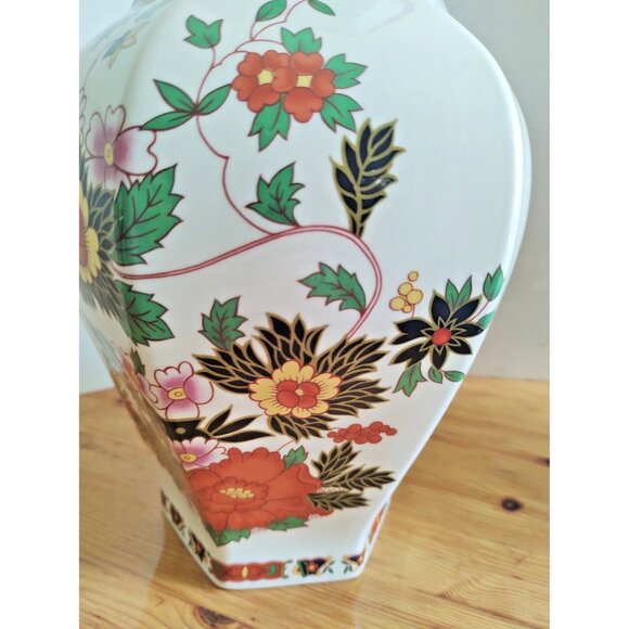 Vintage Large "The Bonair" Staffordshire England Vase 12 1/2" Tall - Picture 6 of 12